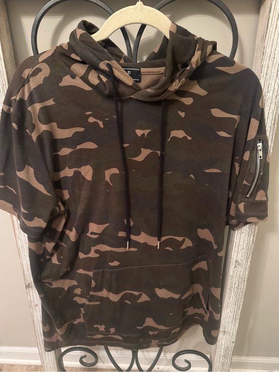 Forever 21 Other - Forever 21 Men Camo Short Sleeve Hoodie Utility Pocket Brown Black XL‎